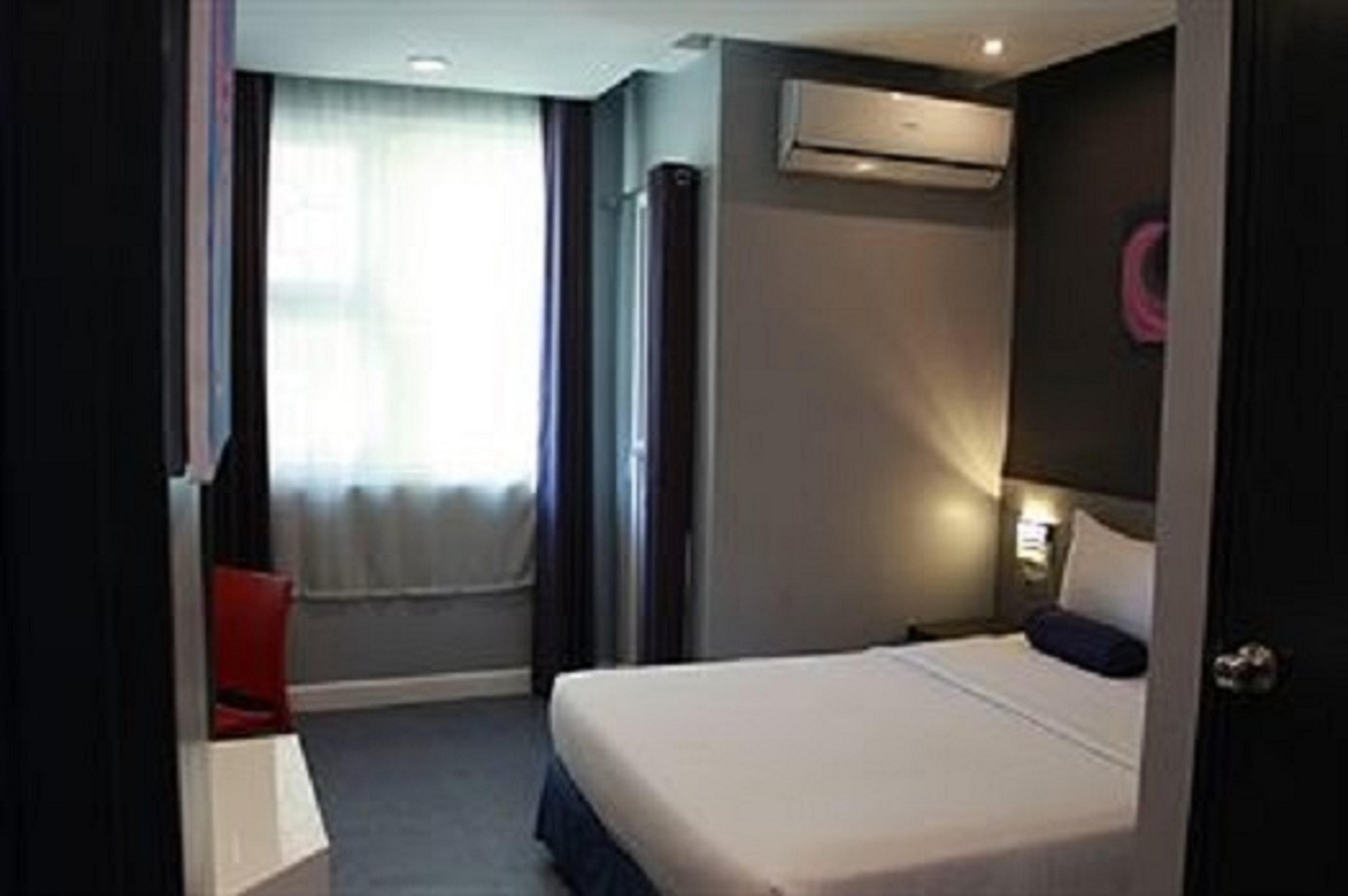 Li Nakpil Ξενοδοχείο Μανίλα Εξωτερικό φωτογραφία